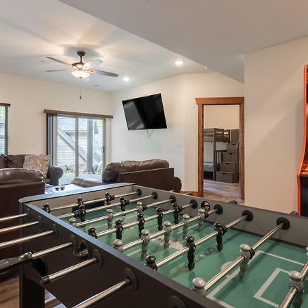 3Br Walk-In Near Silver Dollar City - Game Room - Pool - Free Tickets Included - Rr93A ブランソン エクステリア 写真
